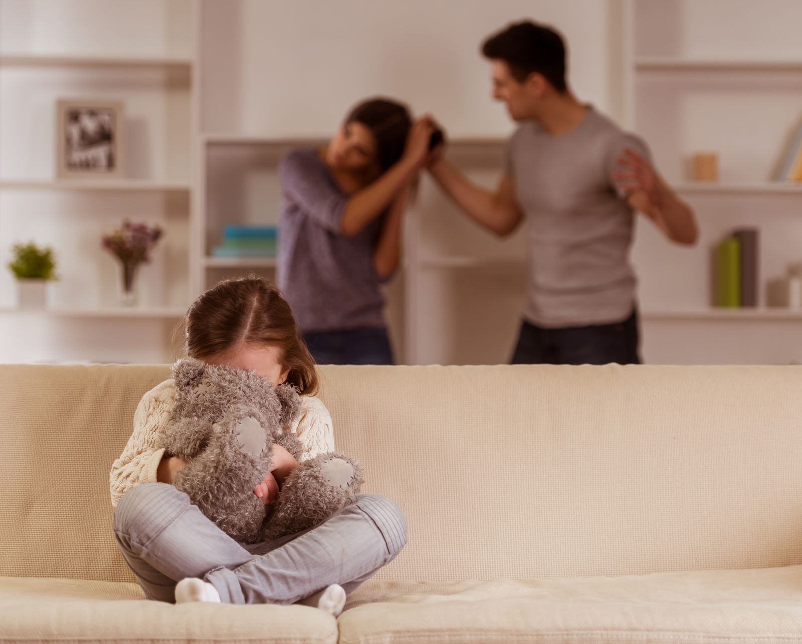 Děti násilné chování v rodině nejvíce odnášejí