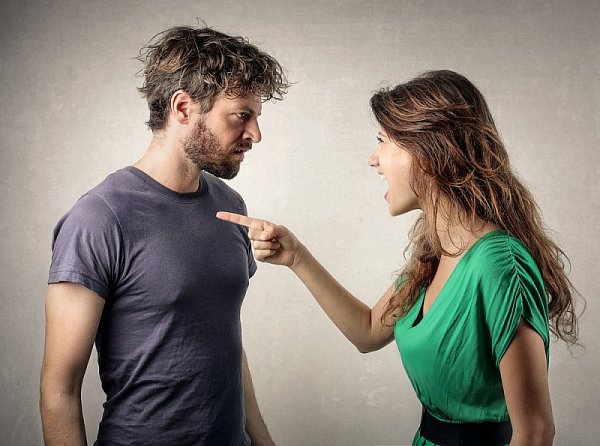 Jak se ve vztahu vypořádat s hádkami