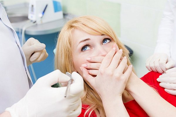 Je zubař vaše noční můra?