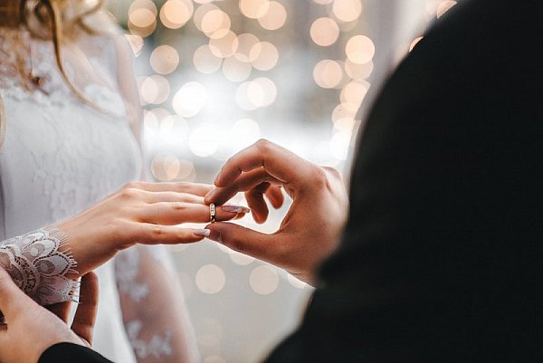 Rozhodnutí o manželství: všechno nebo nic
